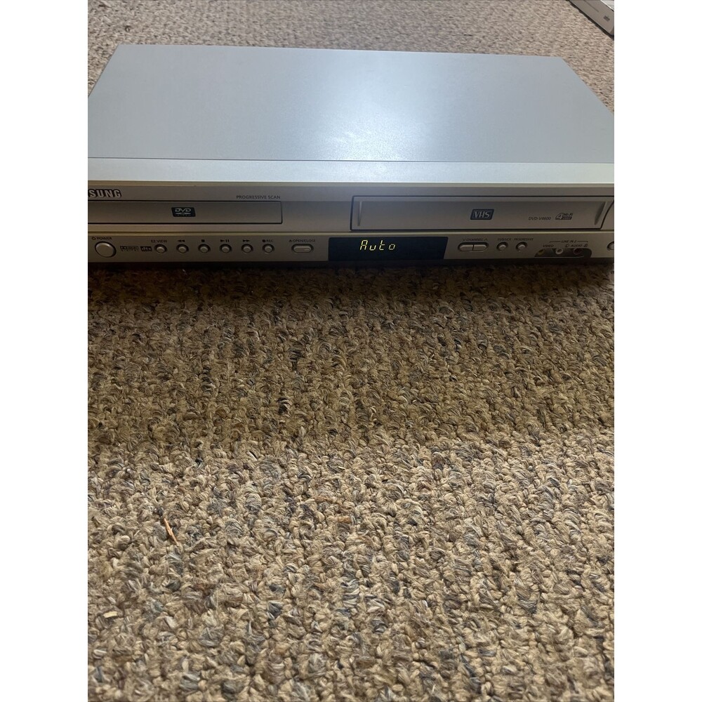 Samsung V4600 DVD Player